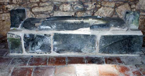 Tomb of John Macleod